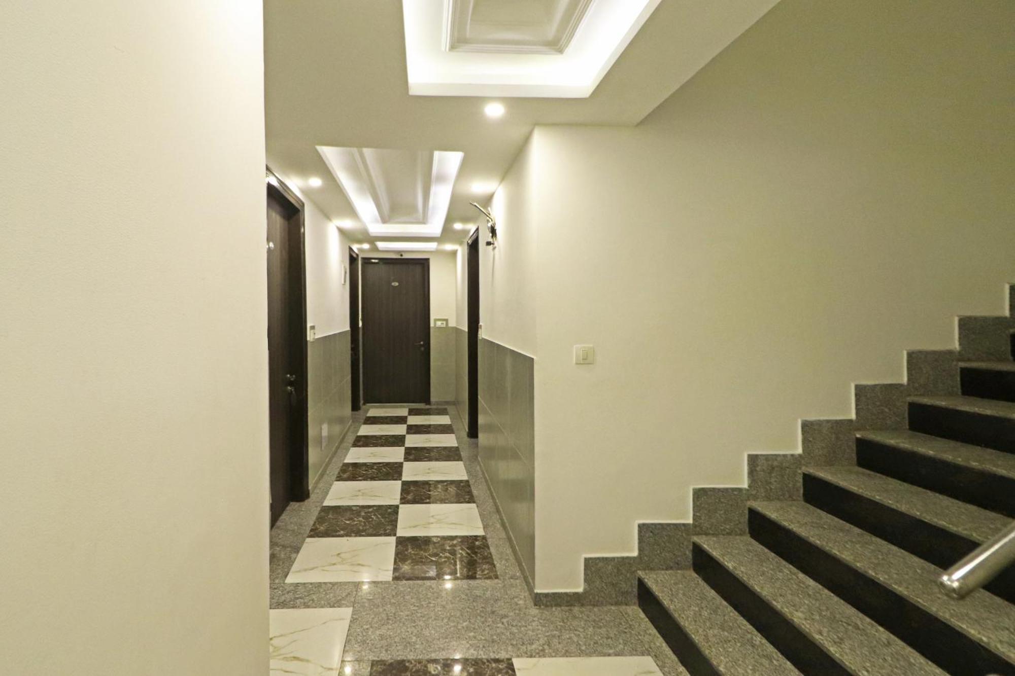 Hotel Almora Inn - Near By Delhi International Airport - With Free Airport Pickup And Drop นิวเดลี ภายนอก รูปภาพ