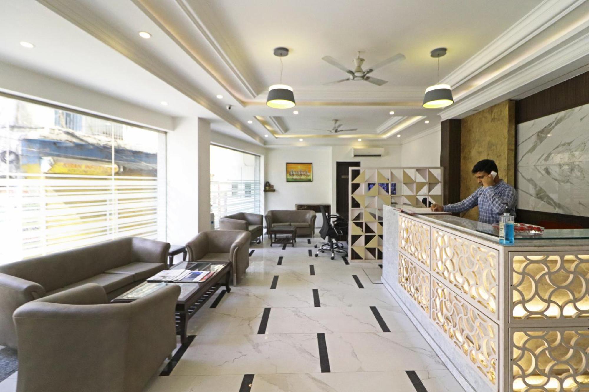 Hotel Almora Inn - Near By Delhi International Airport - With Free Airport Pickup And Drop นิวเดลี ภายนอก รูปภาพ